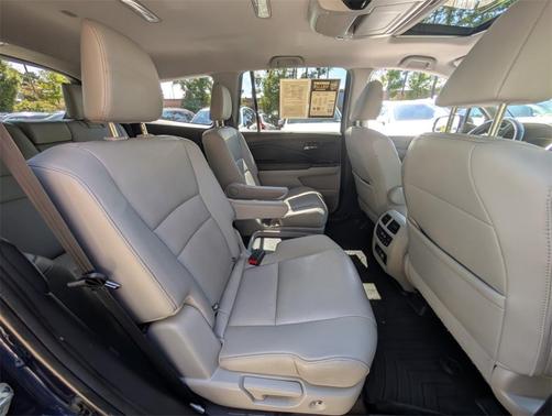2019 Honda Pilot Touring 7-Passenger