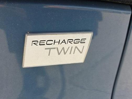 2022 Volvo C40 Recharge Pure Electric P8 Ultimate