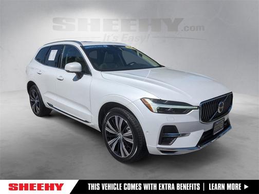 2023 Volvo XC60 Recharge Plug-In Hybrid T8 Plus Bright Theme