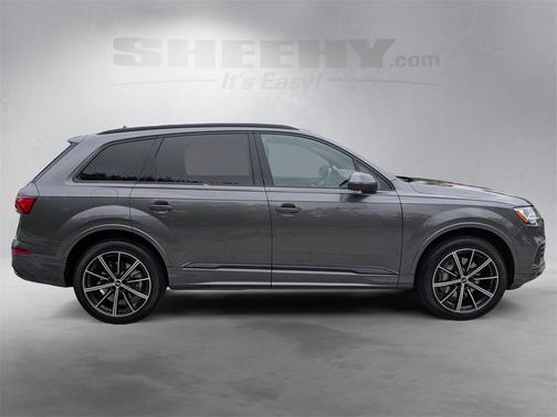 2021 Audi Q7 55 Premium Plus