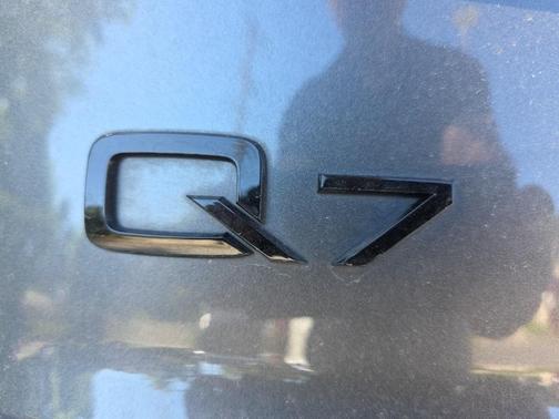 2021 Audi Q7 55 Premium Plus