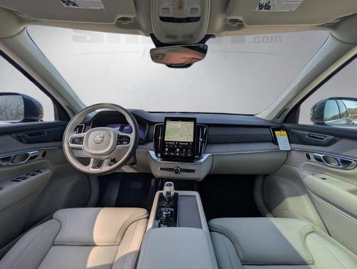 Denim Blue Metallic 2026 Volvo XC90 B6 Ultra 7-Seater