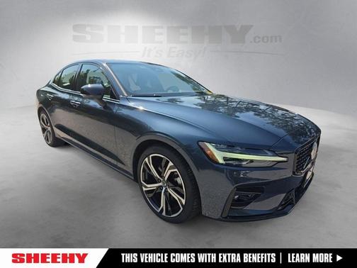 2025 Volvo S60 B5 Core