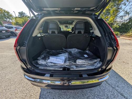 2026 Volvo XC90 B6 Ultra 7-Seater