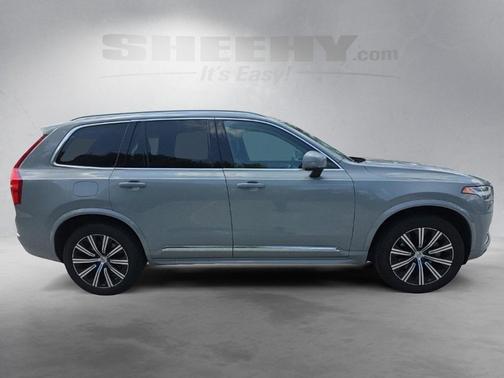 2024 Volvo XC90 B6 Core Bright Theme