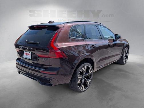 Mulberry 2026 Volvo XC60 B5 Ultra