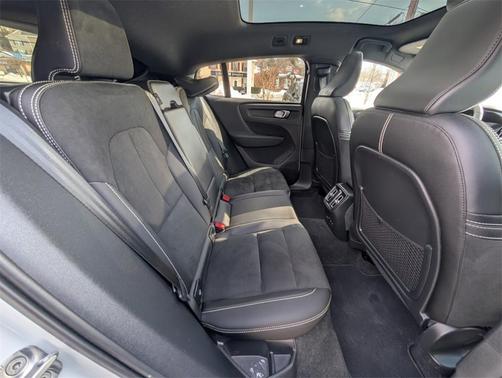 2023 Volvo C40 Recharge Pure Electric Twin Ultimate