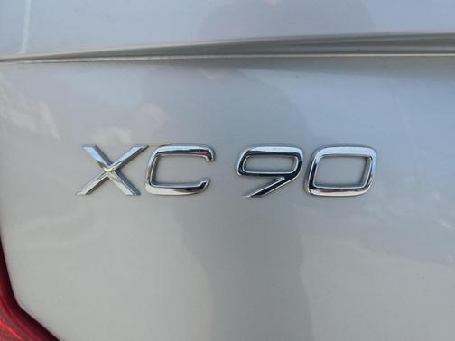 2019 Volvo XC90 T6 Inscription