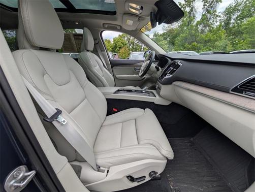 2023 Volvo XC90 B6 Ultimate 6-Seater