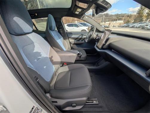 2026 Volvo EX30 TWIN MOTOR CROSS COUNTRY ULTRA