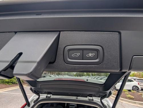 Crystal White 2026 Volvo XC60 B5 Plus