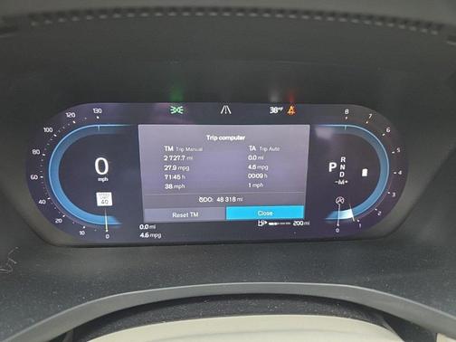 2023 Volvo S60 B5 Ultimate Dark Theme