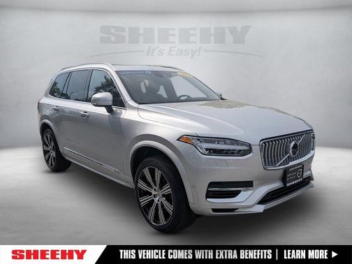 2022 Volvo XC90 Recharge Plug-In Hybrid T8 Inscription Extended Range 7P