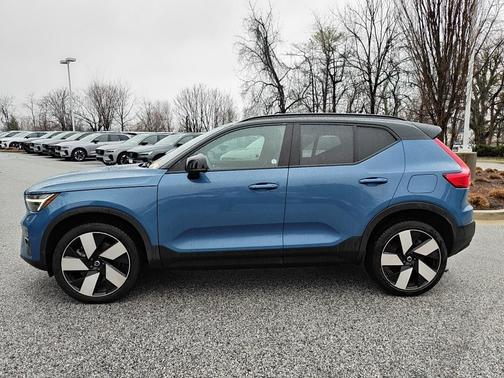 2023 Volvo XC40 Recharge Pure Electric Twin Ultimate
