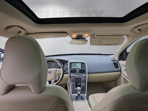 2015 Volvo XC60 T5 Premier