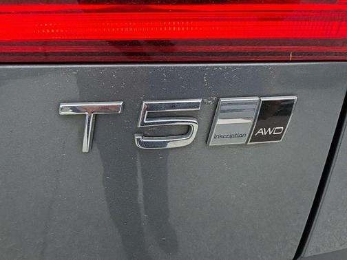 Osmium Gray Metallic 2020 Volvo XC60 T5 Inscription
