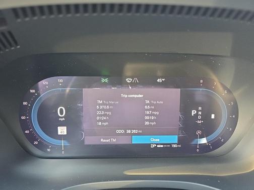 2022 Volvo XC60 B5 Inscription