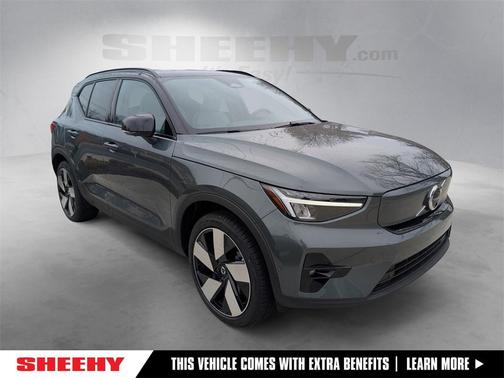 2026 Volvo EX40 Twin Motor Plus