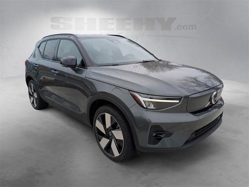 2026 Volvo EX40 Twin Motor Plus