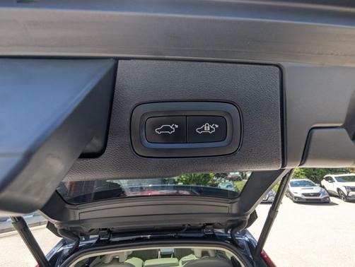 Denim Blue Metallic 2020 Volvo XC60 T5 Inscription