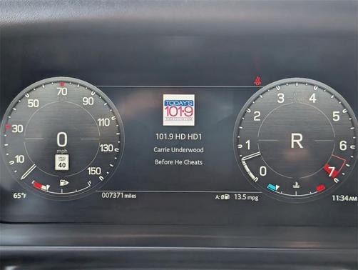 2025 Land Rover Defender P300 S