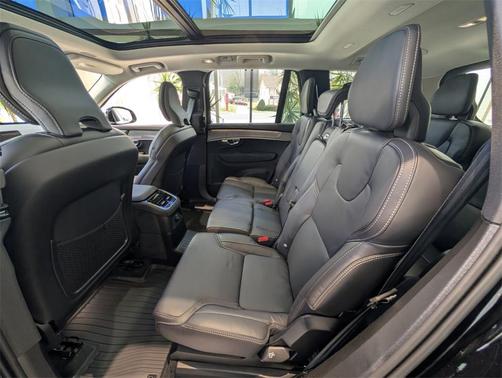 2026 Volvo XC90 Plug-In Hybrid T8 Ultra 7-Seater