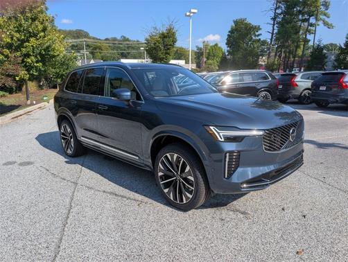 2026 Volvo XC90 B6 Plus 7-Seater