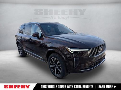 2025 Volvo XC90 B5 Core