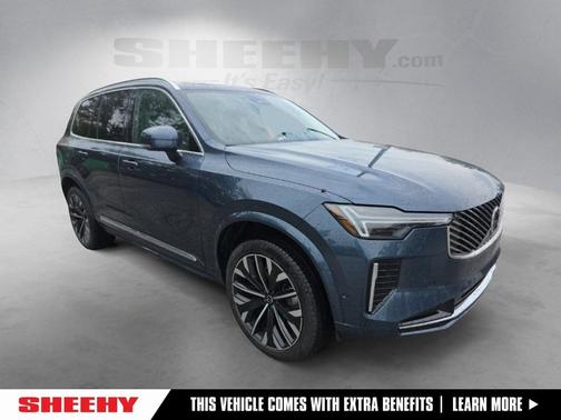 2025 Volvo XC90 B6 Plus 7-Seater