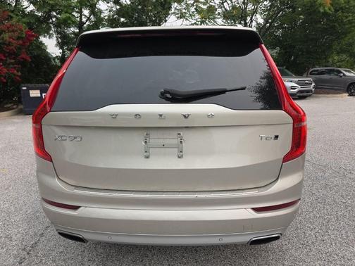 Luminous Sand Metallic 2016 Volvo XC90 T6 Momentum