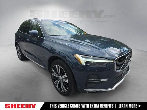 Denim Blue Metallic 2023 Volvo XC60 B5 Ultimate Bright Theme