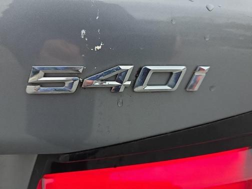 2023 BMW 540 i xDrive
