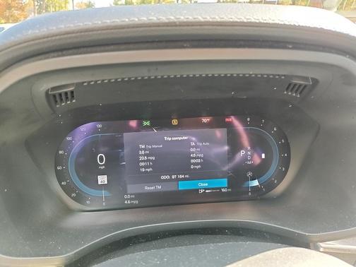 2022 Volvo XC60 B5 Inscription