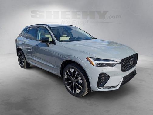 Gray Metallic 2026 Volvo XC60 B5 Ultra