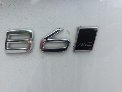 Crystal White Metallic 2024 Volvo XC90 B6 Plus Bright Theme 7-Seater