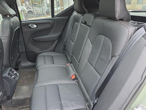 Sage Green Metallic 2023 Volvo XC40 B5 Plus Bright Theme