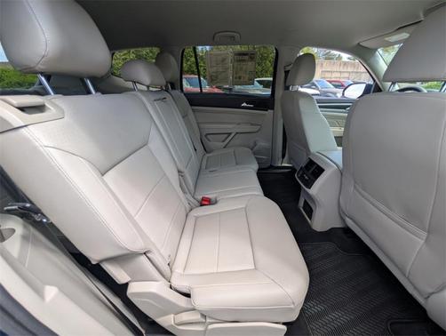 2021 Volkswagen Atlas 3.6 V6 SE w/ Technology