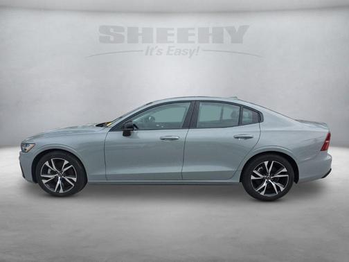 2025 Volvo S60 B5 Core