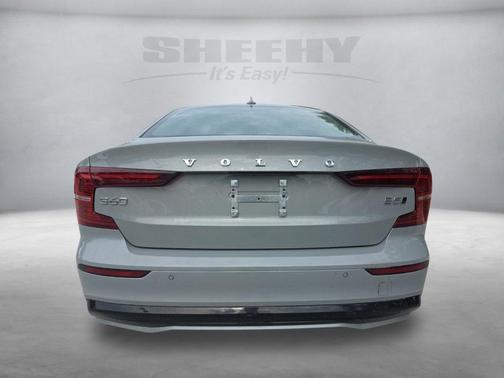 2025 Volvo S60 B5 Core