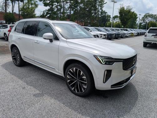 2025 Volvo XC90 Plug-In Hybrid T8 Ultra 7-Seater