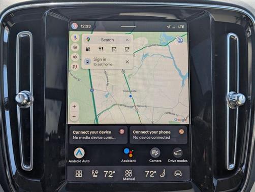 Silver 2023 Volvo XC40 B5 Plus Dark Theme