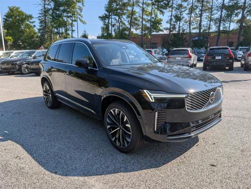 2026 Volvo XC90 B6 Plus 7-Seater