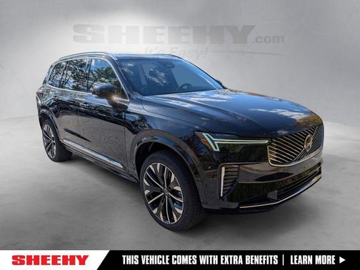 Onyx Black Metallic 2026 Volvo XC90 B6 Plus 7-Seater