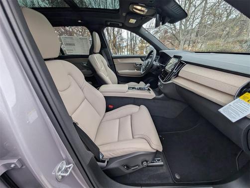 2026 Volvo XC90 B6 Ultra 6-Seater