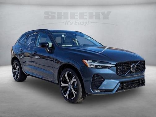 2025 Volvo XC60 B5 Ultra