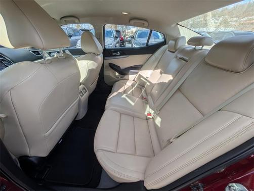 2016 Nissan Maxima 3.5 SV