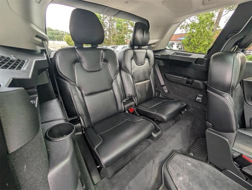2022 Volvo XC90 T6 Inscription 6 Passenger