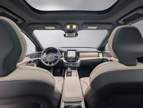 Denim Blue Metallic 2026 Volvo XC90 B6 Plus 7-Seater