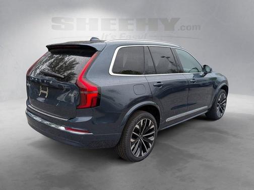 Denim Blue Metallic 2026 Volvo XC90 B6 Plus 7-Seater