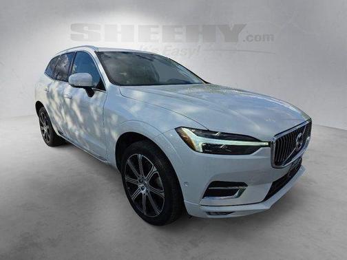 Crystal White 2021 Volvo XC60 T5 Inscription